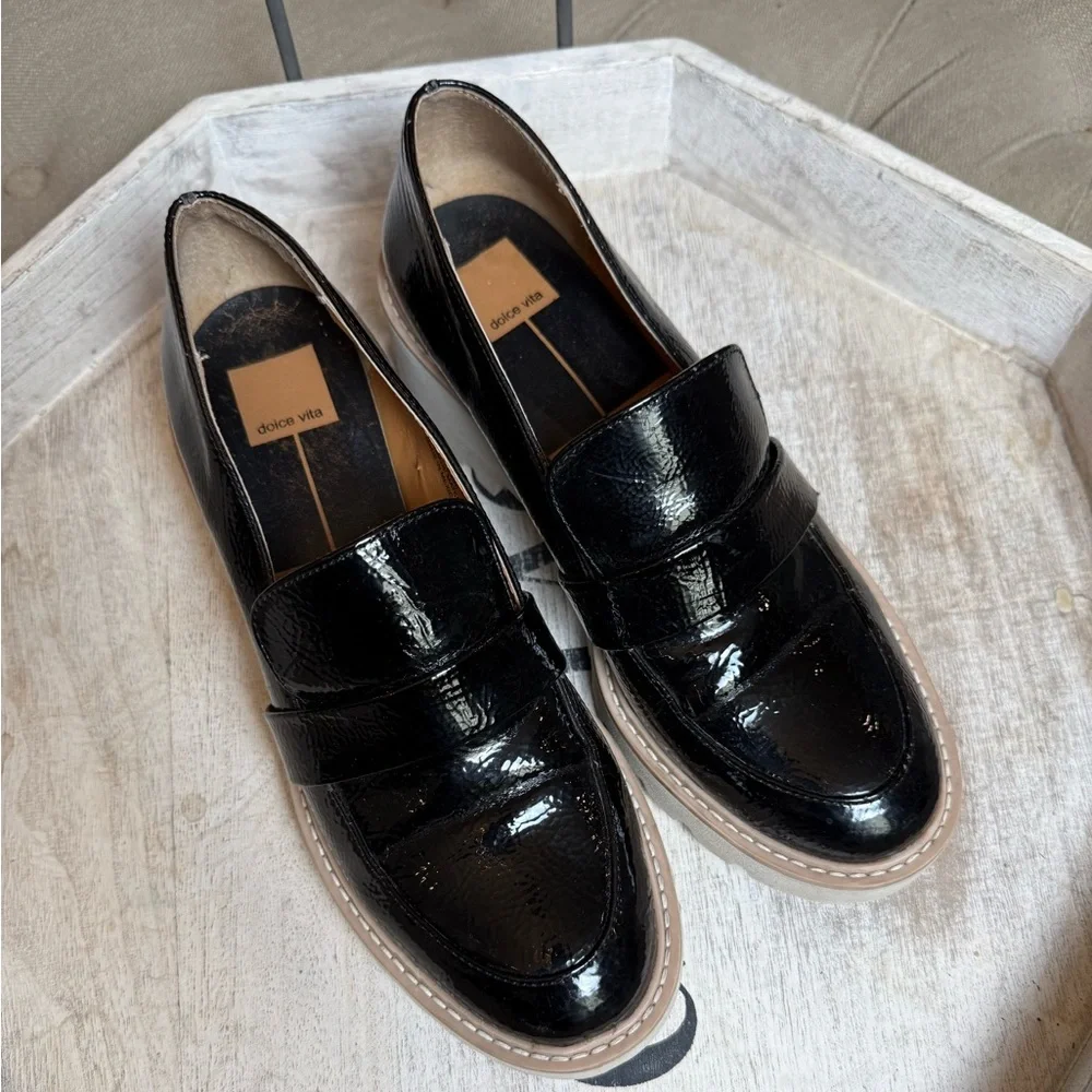 Dolce Vita Shiny Black Loafers size 9 - Picture 1 of 12